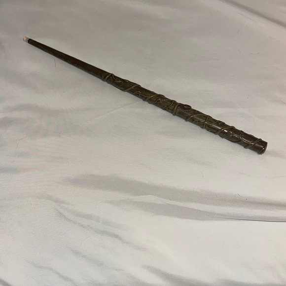 Light up Harry Potter wand - Picture 3 of 3